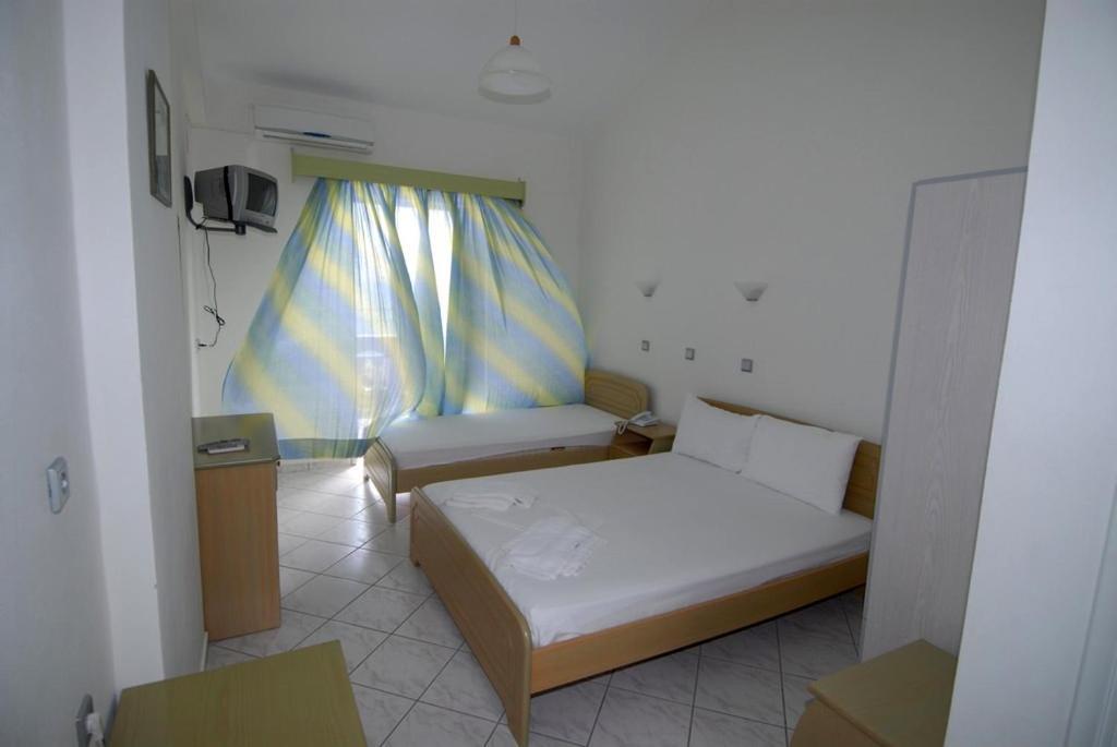Hotel Olympiada Vrachos Room photo
